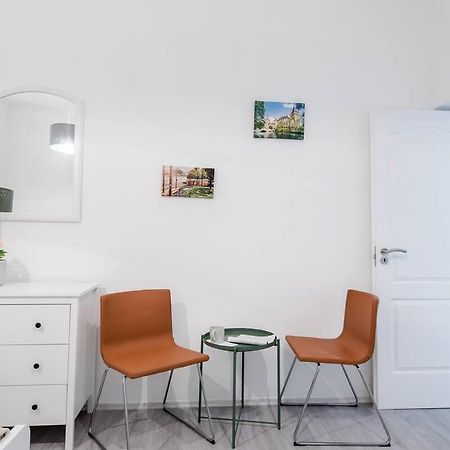 Central Brand New And Modern Apartment Budapest Exterior photo