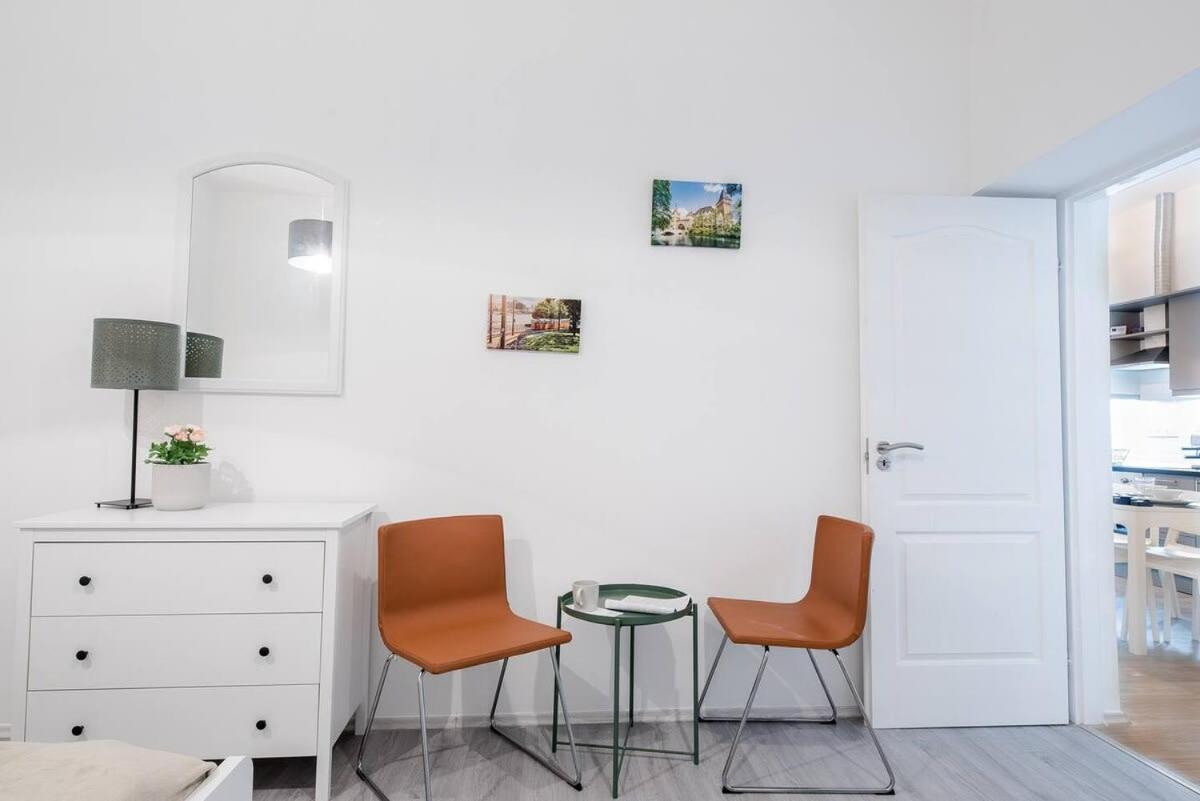 Central Brand New And Modern Apartment Budapest Exterior photo