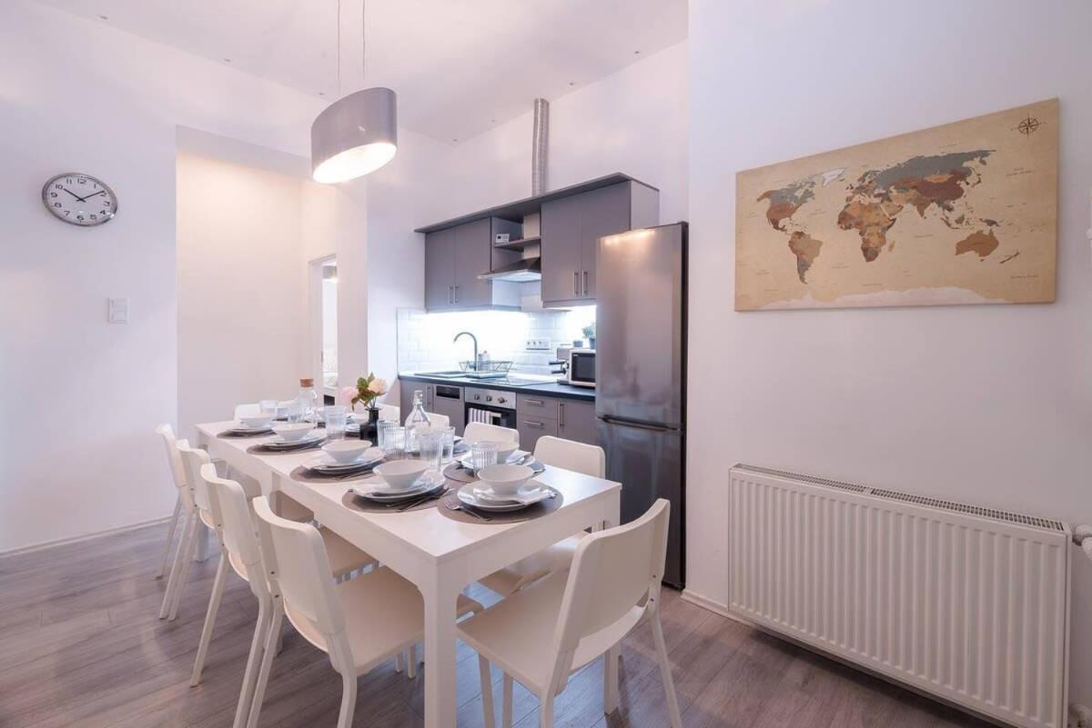 Central Brand New And Modern Apartment Budapest Exterior photo