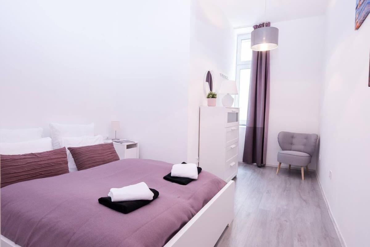 Central Brand New And Modern Apartment Budapest Exterior photo